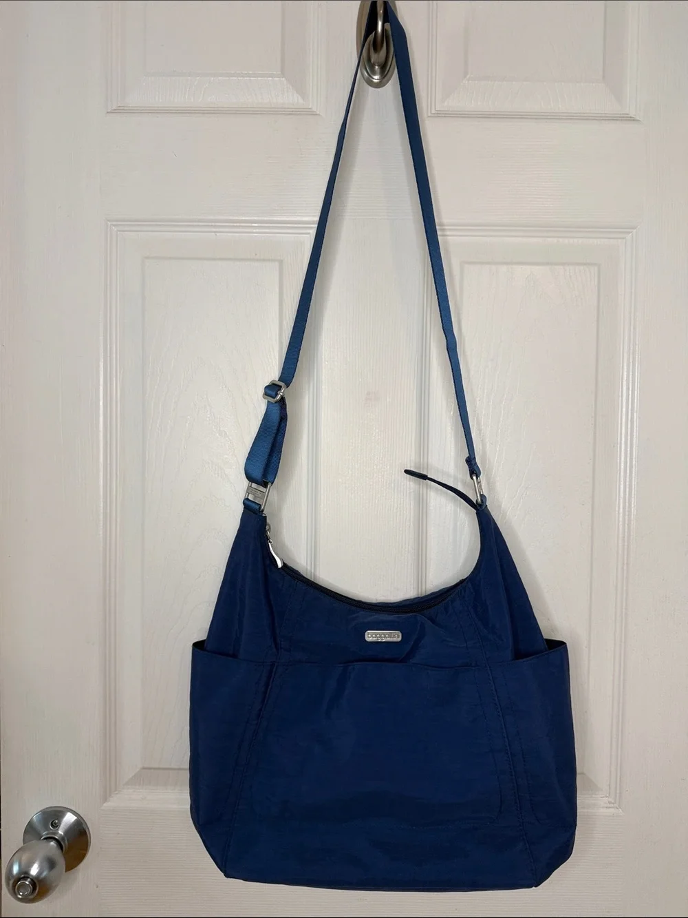 Baggalini Pacific Hobo Crossbody Shoulder Tote Bag Pacific Blue EUC
